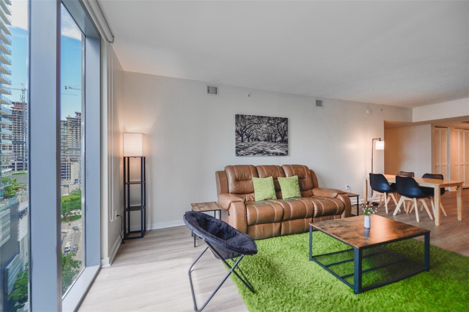 Building Photo - 31 SE 6th St