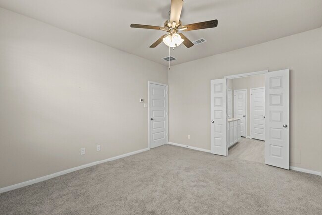 Building Photo - 10419 Astor Pt Trl