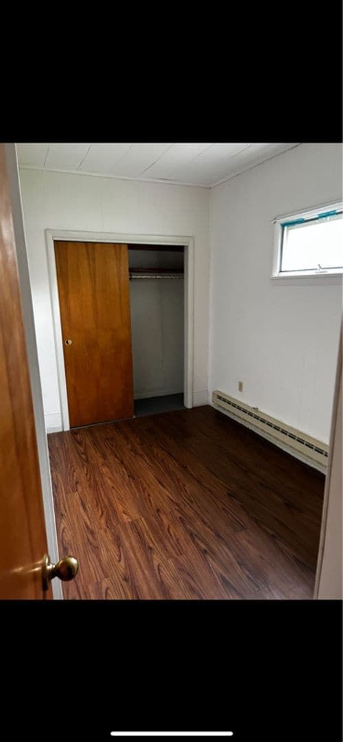 Building Photo - 361 Warren Ave