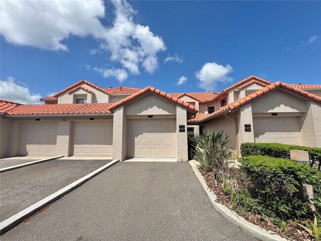 Building Photo - 715 Magnolia Pl