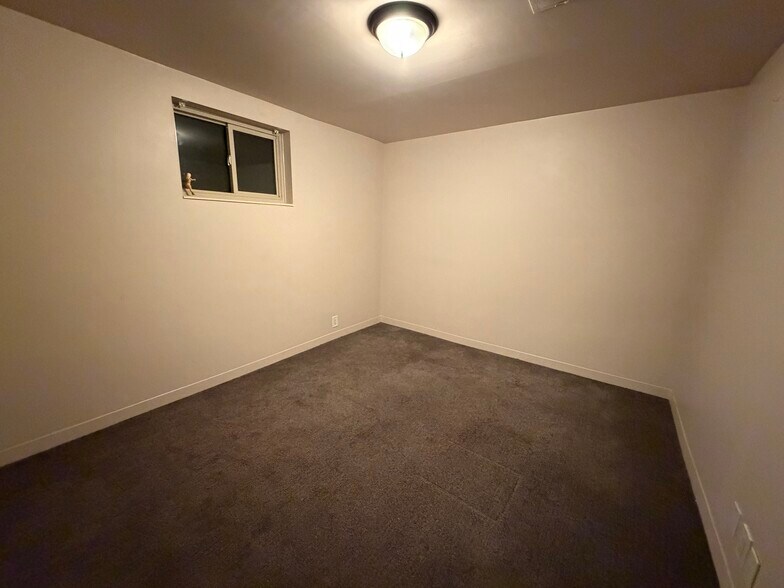 Building Photo - 1427 Federal Way