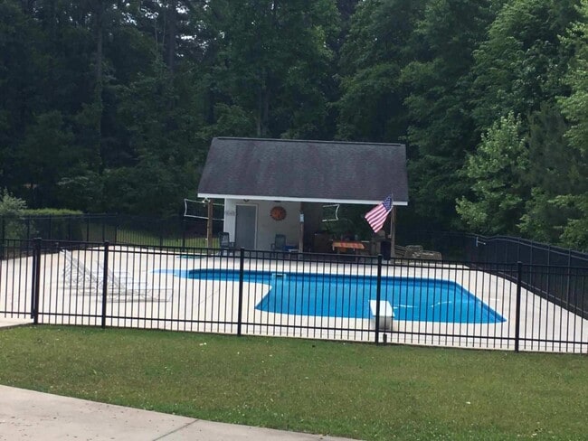 Pool and pavilion open in the summer months - 80 Cedar Rdg