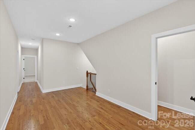 Building Photo - 5201 Valley Stream Rd