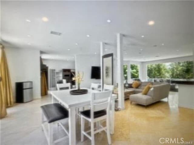 Building Photo - 5353 Shirley Ave