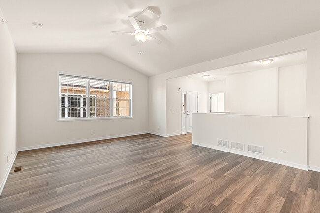 Building Photo - 64 Olympus Dr