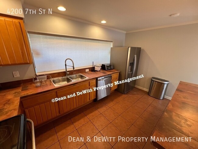 Building Photo - 4200 7th St N