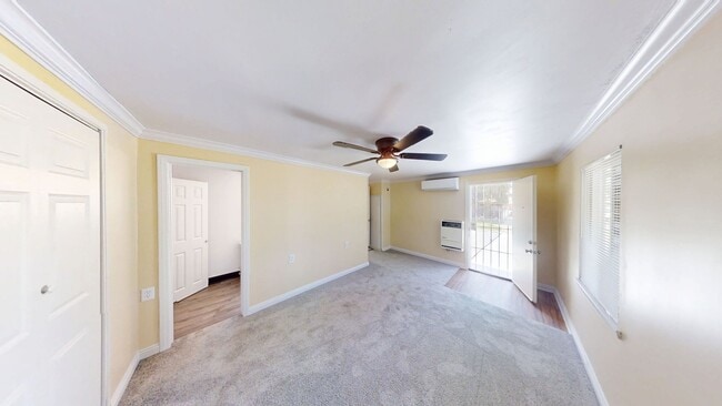 Building Photo - 3 Bedroom 2 Bathroom House in Beaumont, Ca.