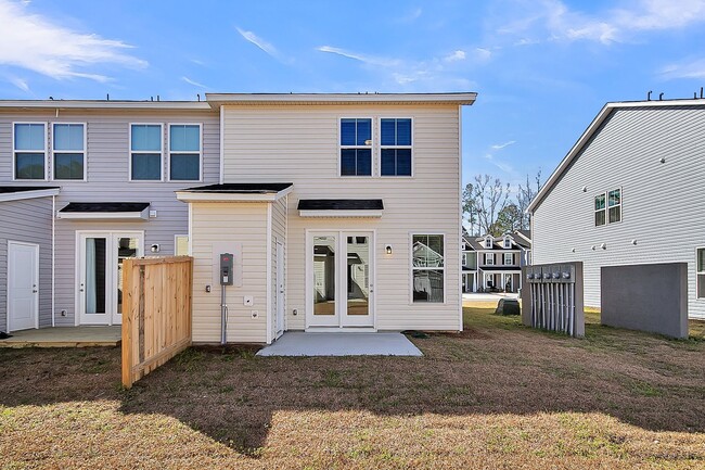 Building Photo - Charming Home in the Heart of Summerville!