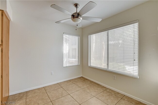 Building Photo - 5710 E Tropicana Ave