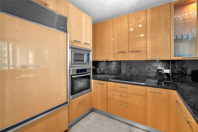 Building Photo - 6799 Collins Ave