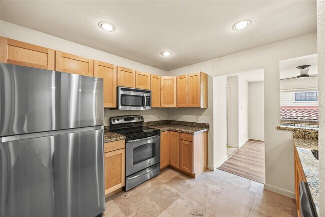 Building Photo - 4777 Cedar Springs Rd