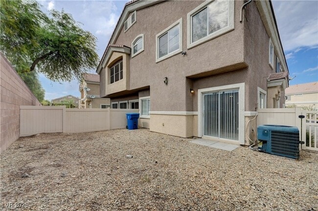 Building Photo - 4855 Double Down Dr