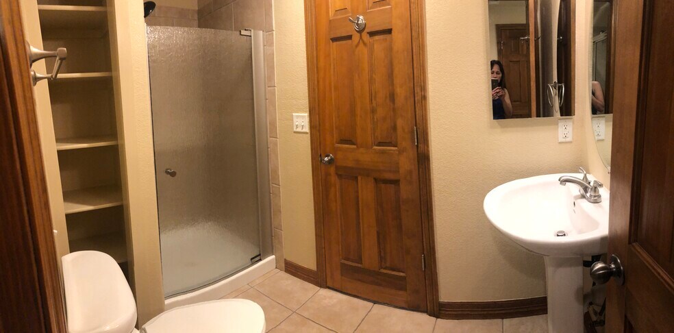 Bath 2 with Walk-in shower - 23205 Bay Oaks Ave