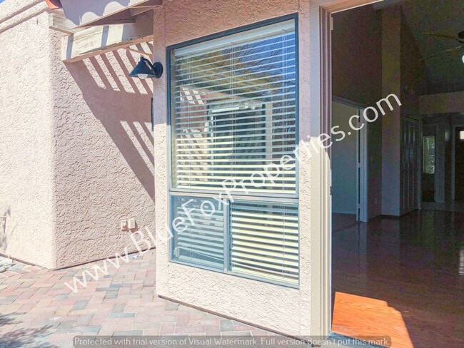 Building Photo - 7601 N Calle Sin Envidia