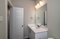 Building Photo - 641 Fallow Dr
