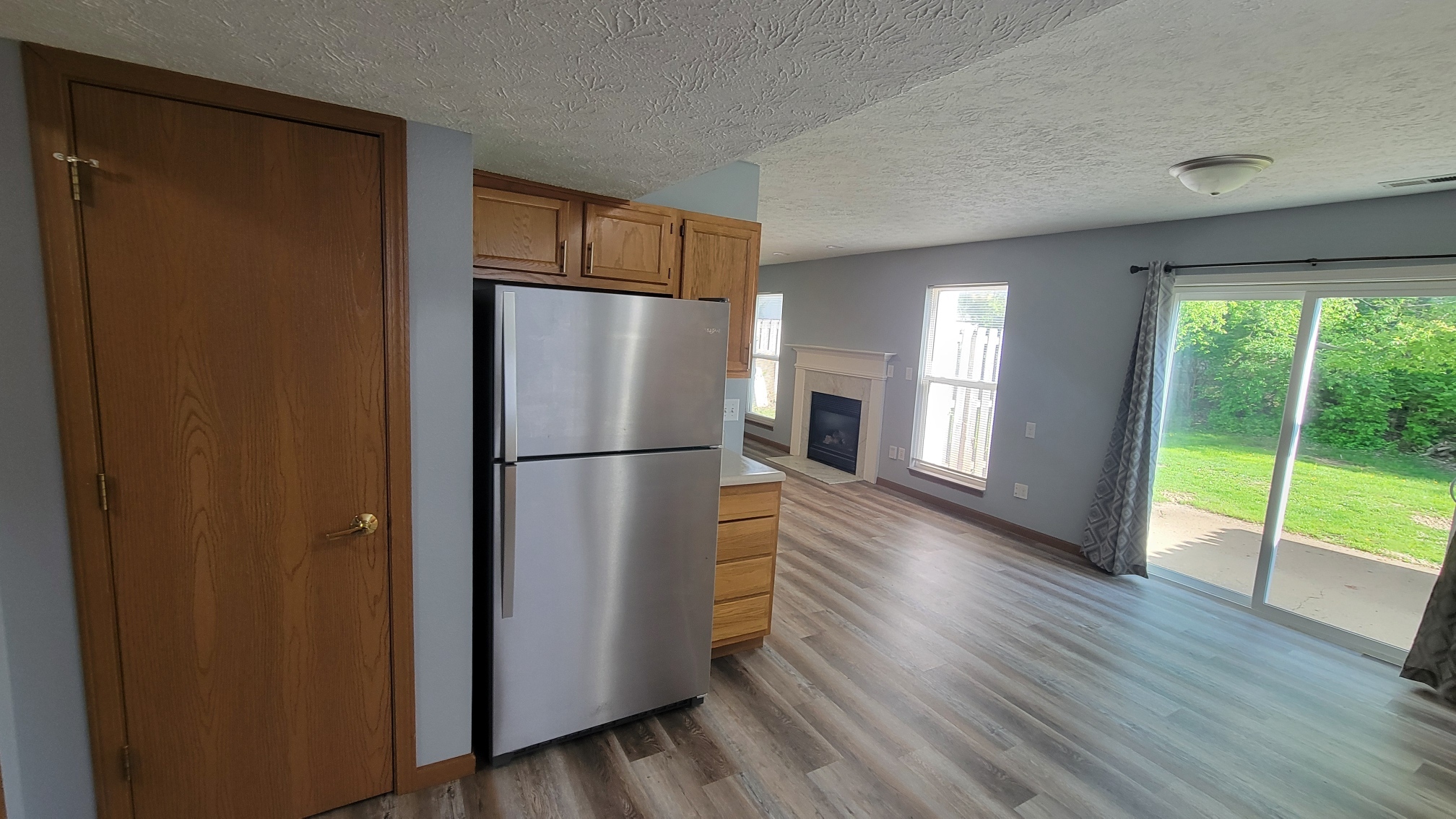 Kitchen - 2123 Bridgewater Cir