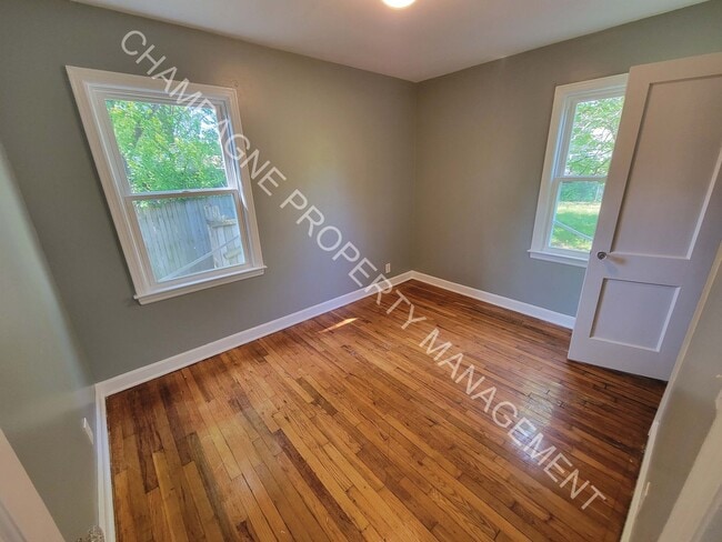 Building Photo - Newly Remodeled 3 Bed 2 Bath Single Family...