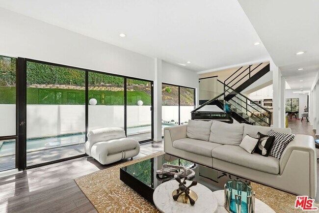 Building Photo - 2350 Benedict Canyon Drive