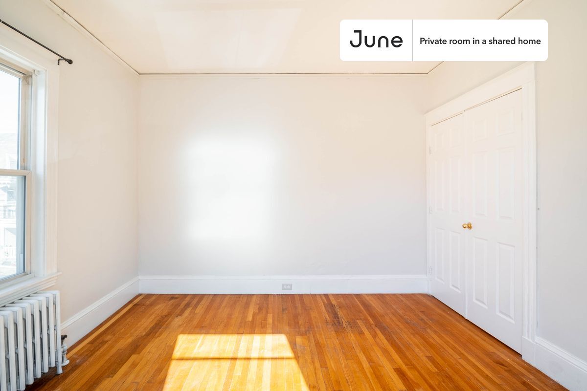 Building Photo - Room in Shared 7 bed/2 bath home in Brighton