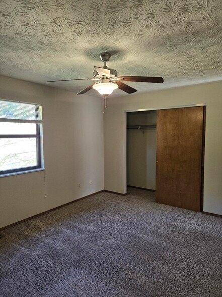 Building Photo - 1114 Roosevelt St