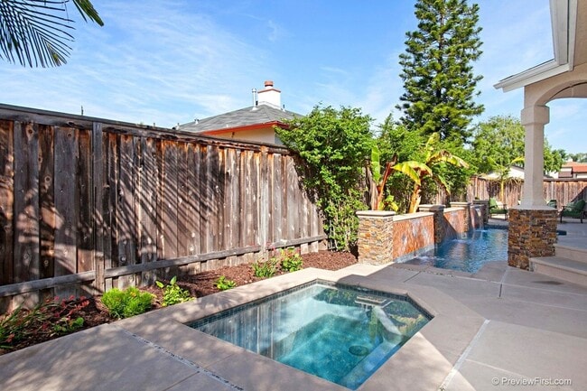 Building Photo - Upgraded Spanish Charmer in Talmadge