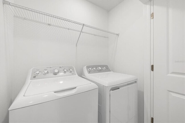 Building Photo - 15024 Cuzcorro Ct