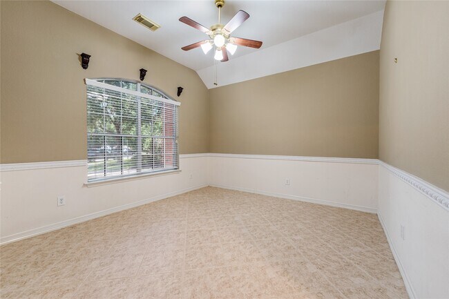 Building Photo - 14431 Rosehill Estates Ln