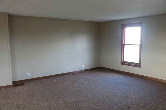 Building Photo - 2596 Highgate Rd