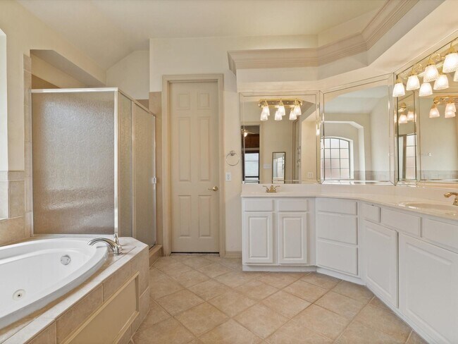 Building Photo - 4699 San Marcos Way
