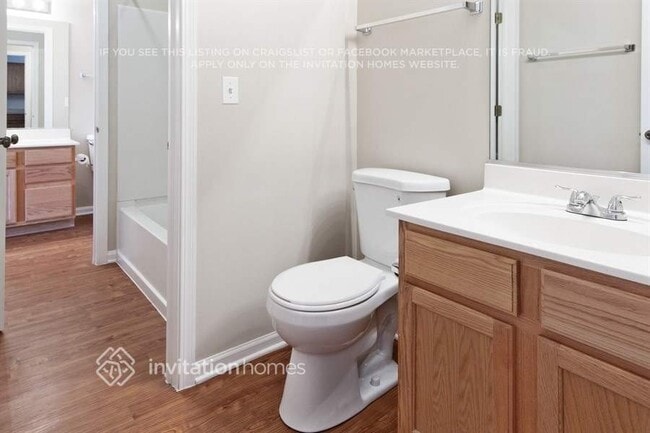 Building Photo - 370 Reston Cir