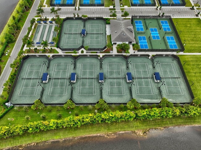 Building Photo - 11706 SW Oceanus Blvd