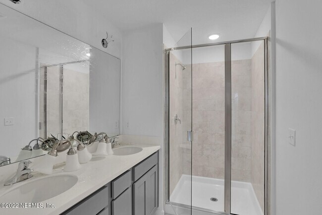 Building Photo - 90 Ridge Lake Rd