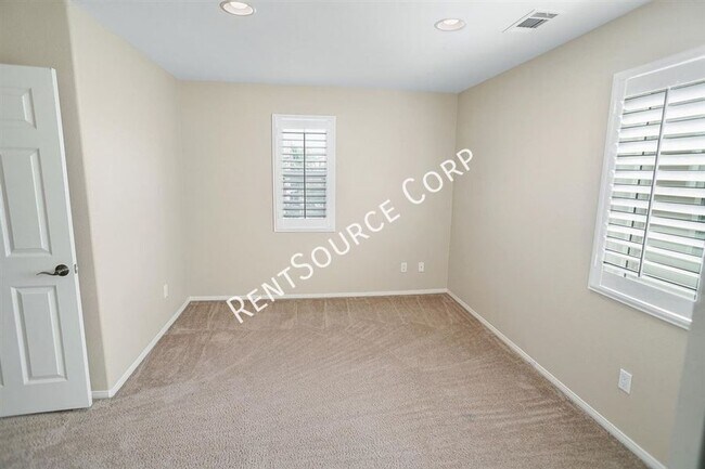 Building Photo - 17420 Smoke Tree Ln