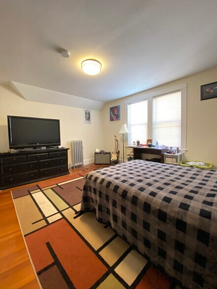 Building Photo - 333 Alewife Brook Pky