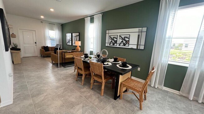 Building Photo - 2821 Pierr St