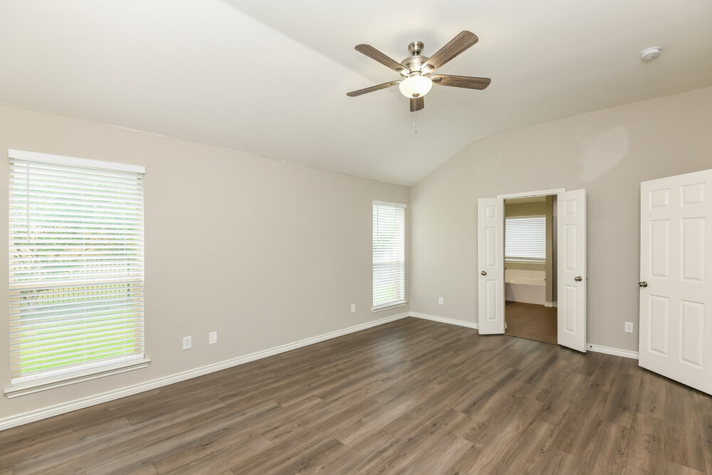 Building Photo - 272 Spring Hollow Dr