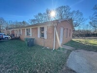 Building Photo - 128 Woodland Ave