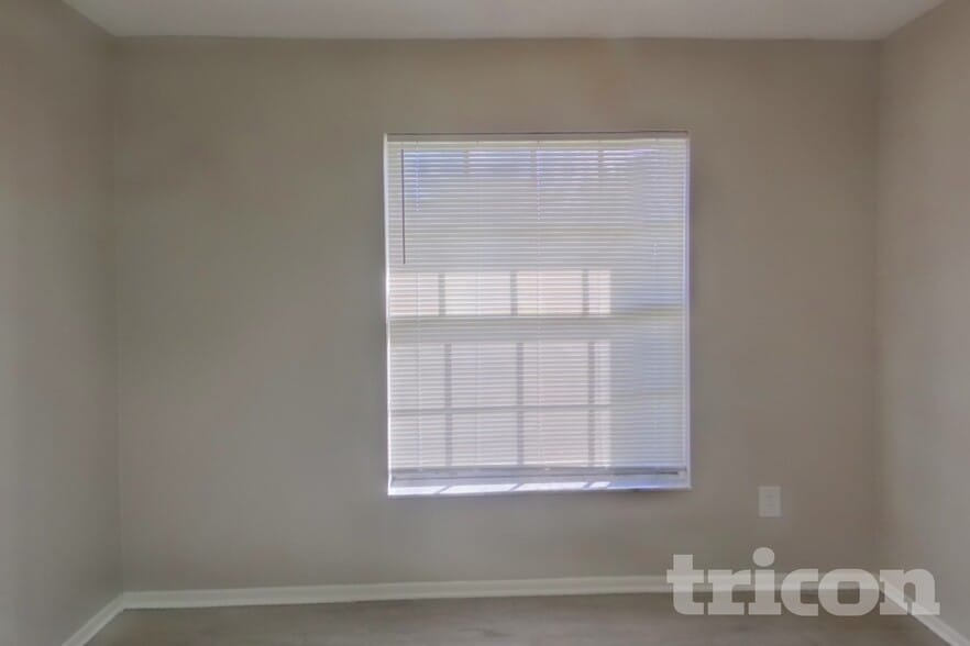 Building Photo - 39 Trotters Cir