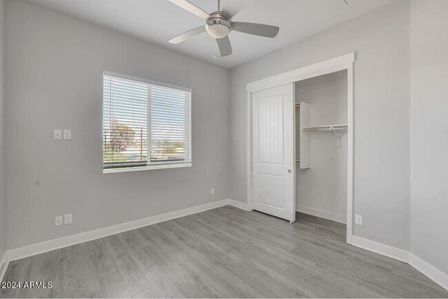 Building Photo - 1139 N Harold St