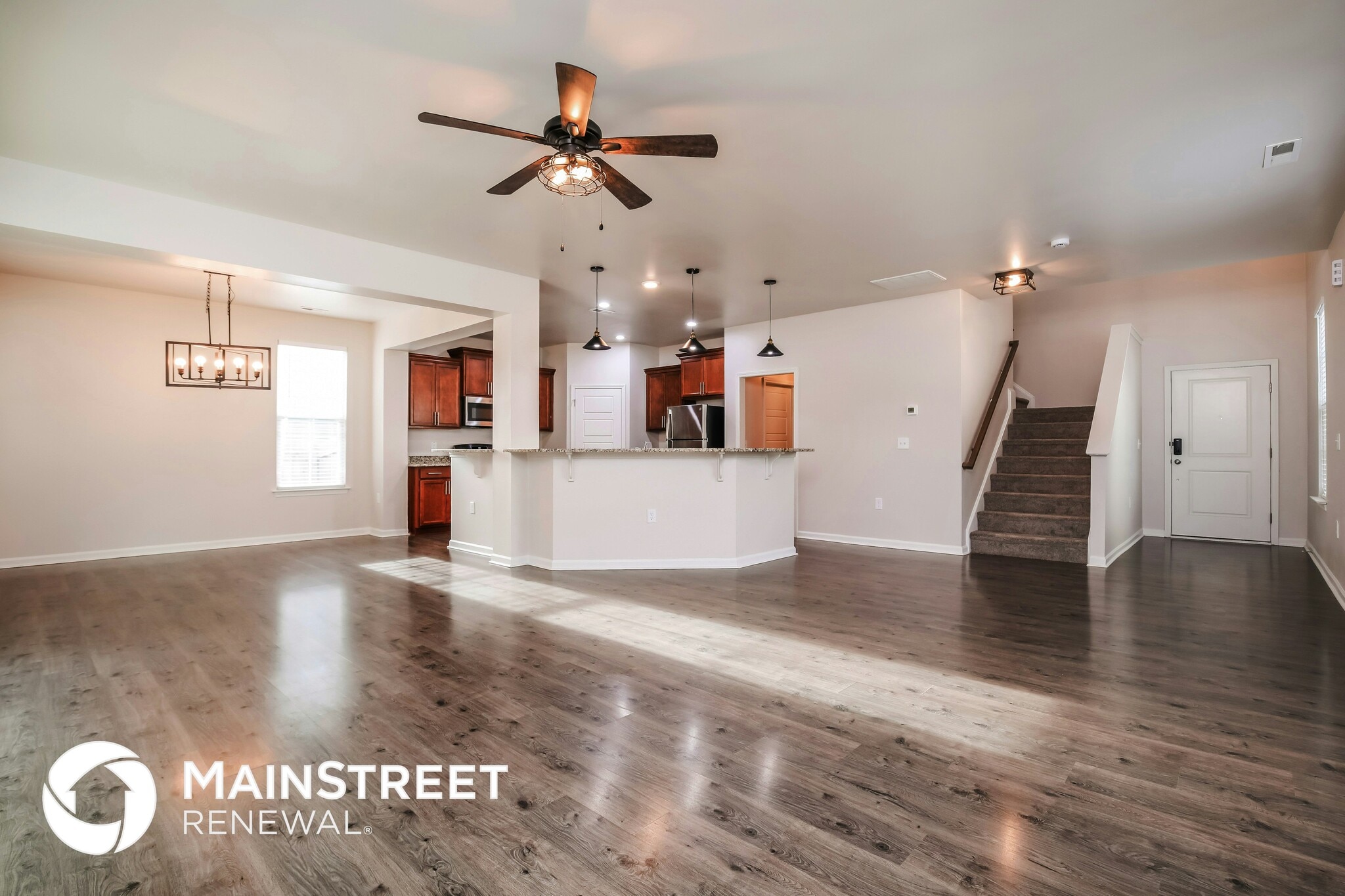 Building Photo - 250 Hawksbill Dr