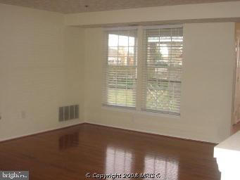 Building Photo - 621 Himes Ave