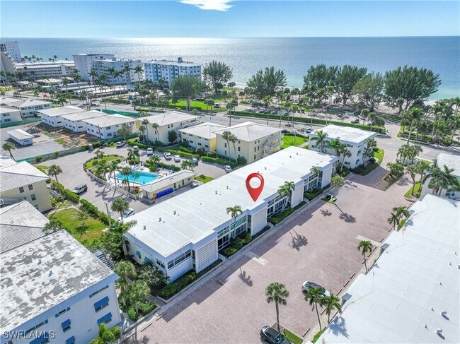 Building Photo - 2100 Gulf Shore Blvd N