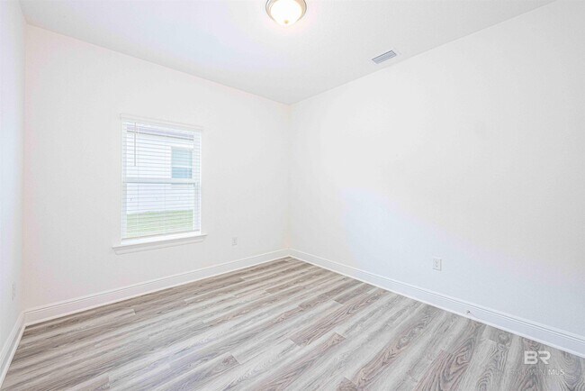 Building Photo - 12753 Shoshoney Cir