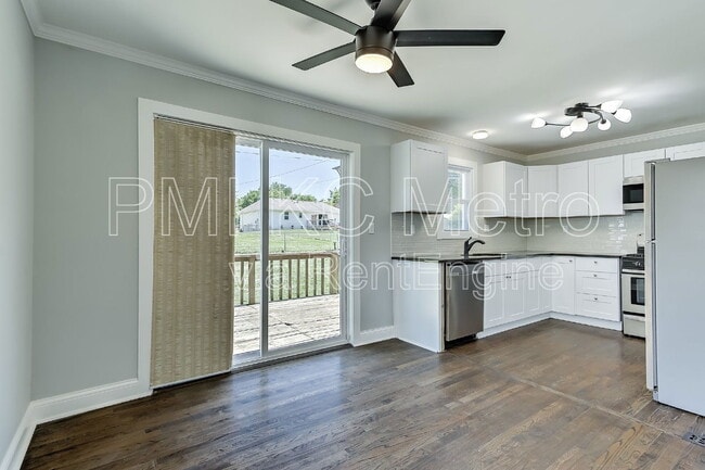 Building Photo - 8201 MO-9