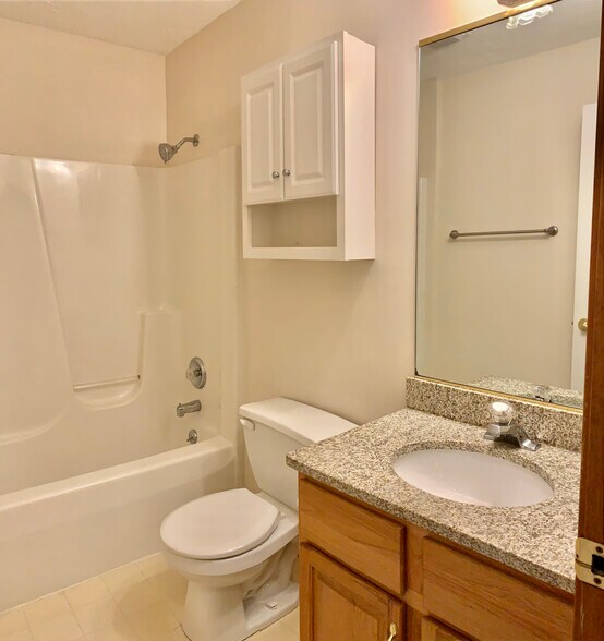 Building Photo - 3526 Teakwood Dr