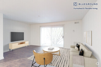 Building Photo - 15717 Winners Dr