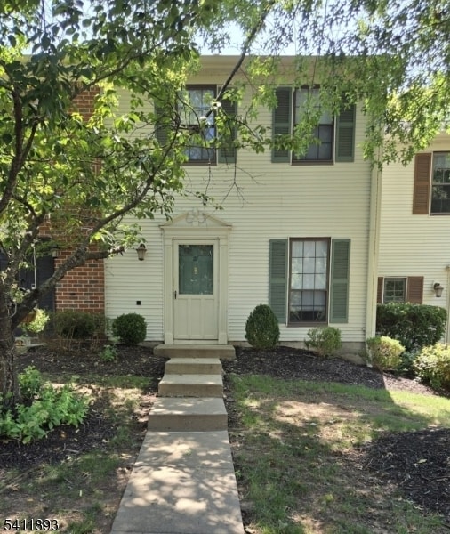 Building Photo - 27 Woodward Ln