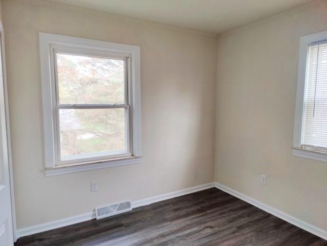 Building Photo - 478 Robbe Ave