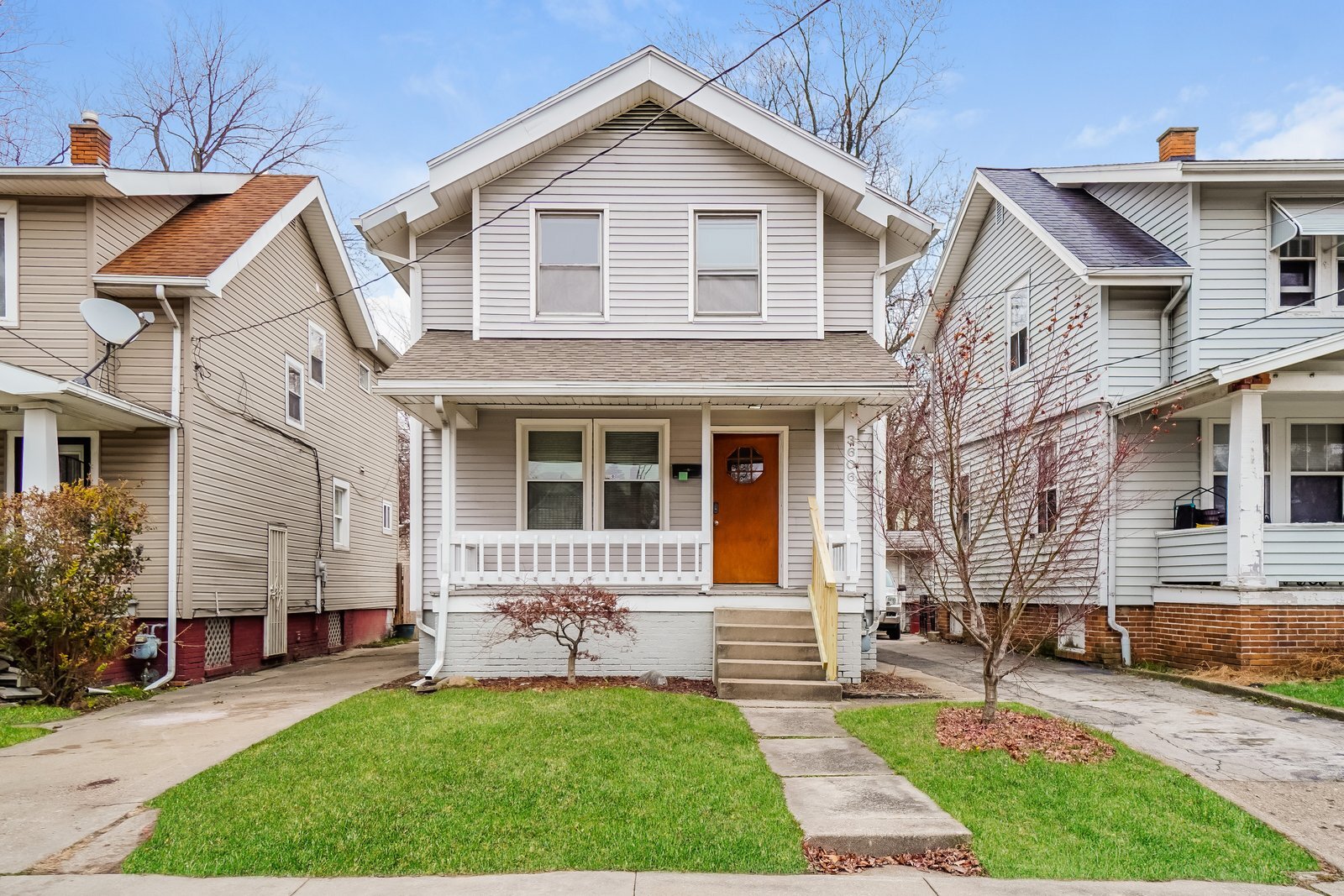 Building Photo - 3606 Leybourn Ave