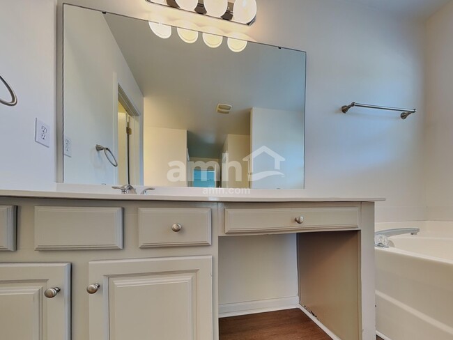 Building Photo - 3824 Caldwell Ridge Pkwy